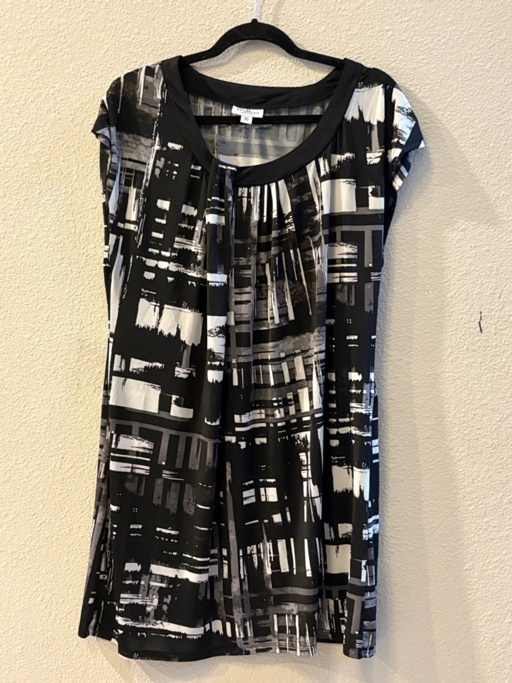 Millers Abstract Black & White Scoop Neck Mini Dress